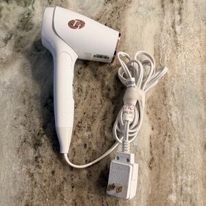 T3 Travel Size Hair Dryer